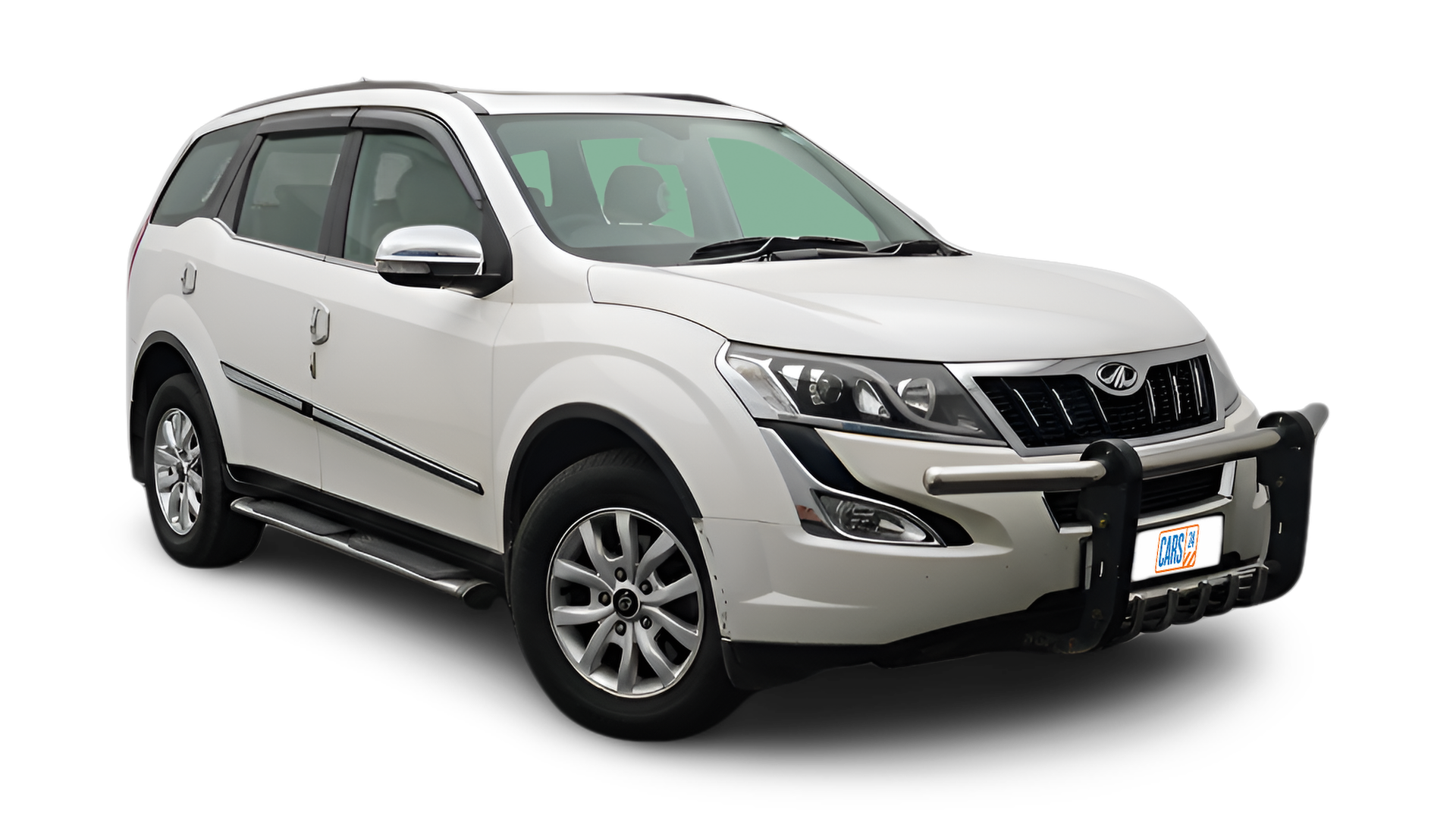 Mahindra XUV500-img